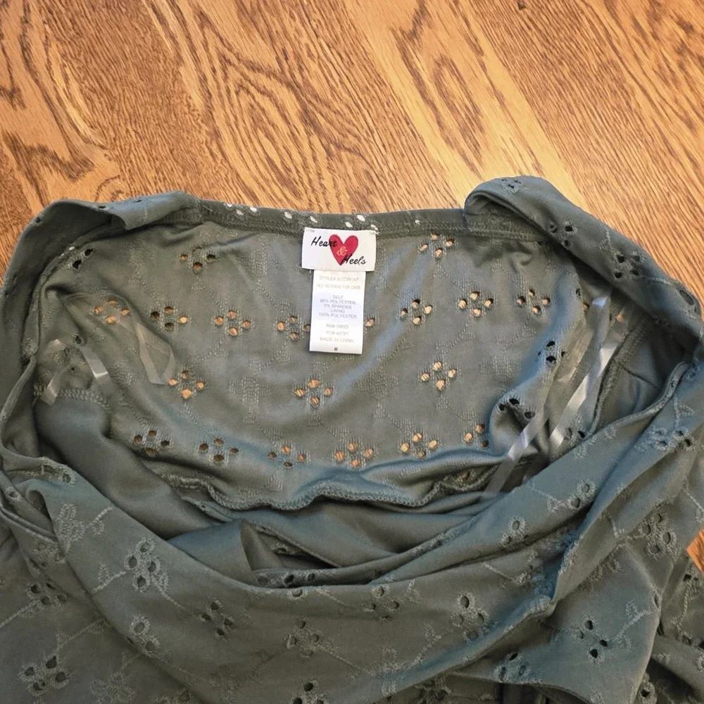 Heart And Heels Eyelet Dress Jumper Juniors M Sage Green Boho Casual Embroidered - Picture 12 of 13